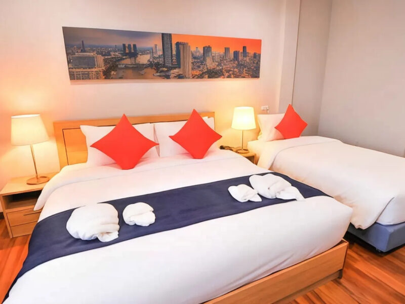 7 Days Premium Hotel @ IconSiam Station