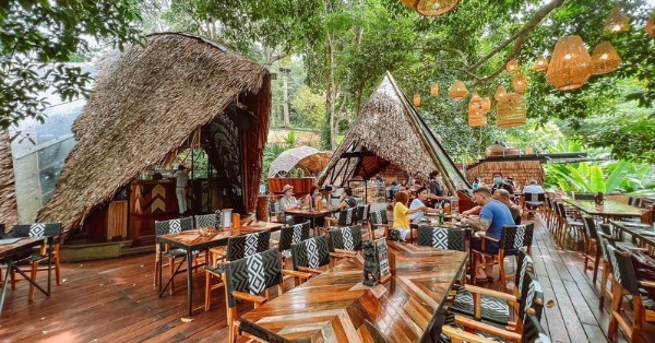 Three Monkeys Restaurant