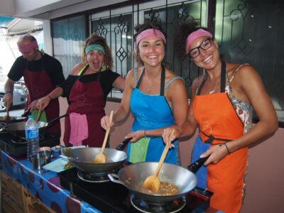 Tom Yum Thai Cooking School